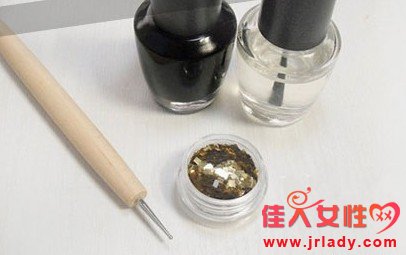 高大上的金箔格子美甲DIY